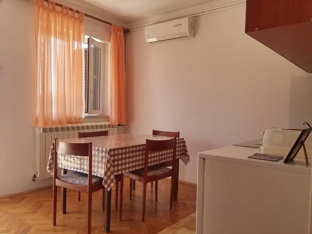 Apartments Katarina Нови-Винодолски Экстерьер фото